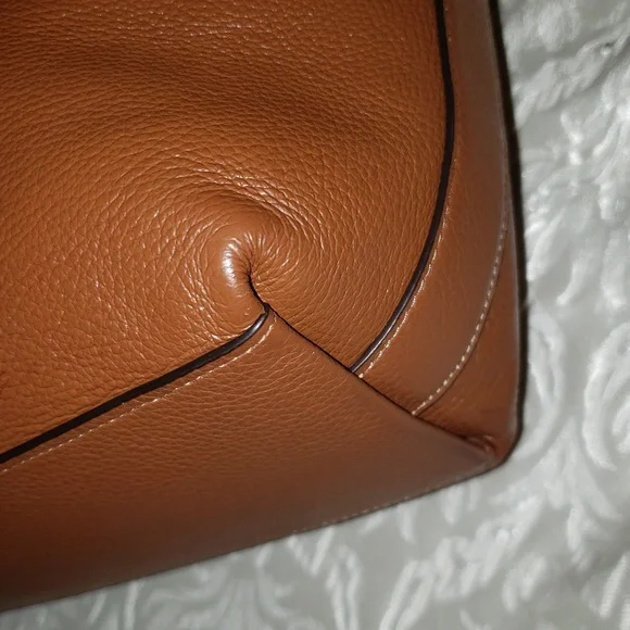 Coach Val Duffle Crossbody Bag - Picture 12 of 13